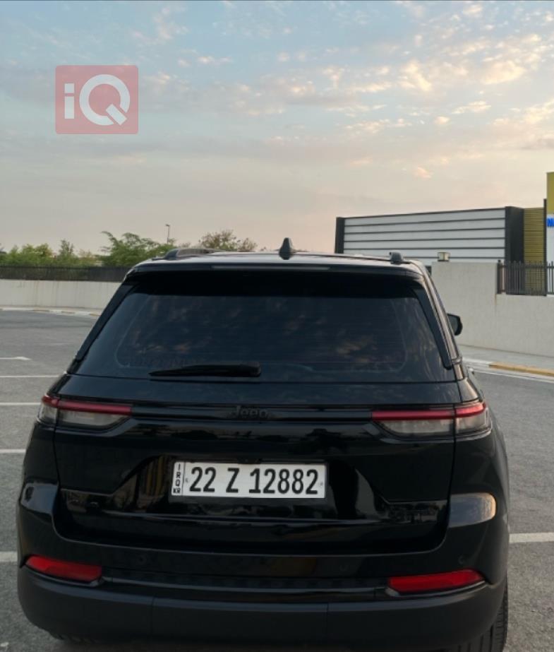 جيب جراند شيروكي